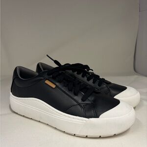 Dr. Scholl's Time Off Sneaker